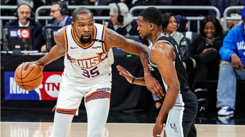 爱游戏体育- 杜兰特爆冷击败切尔西,回归赛场引爆全场视频 